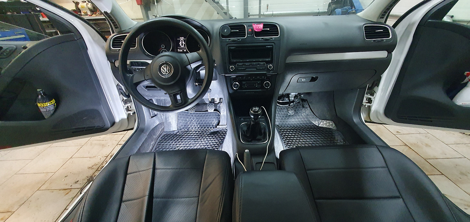 Установка тросовых педалей на Volkswagen Golf (механика, 2шт.)