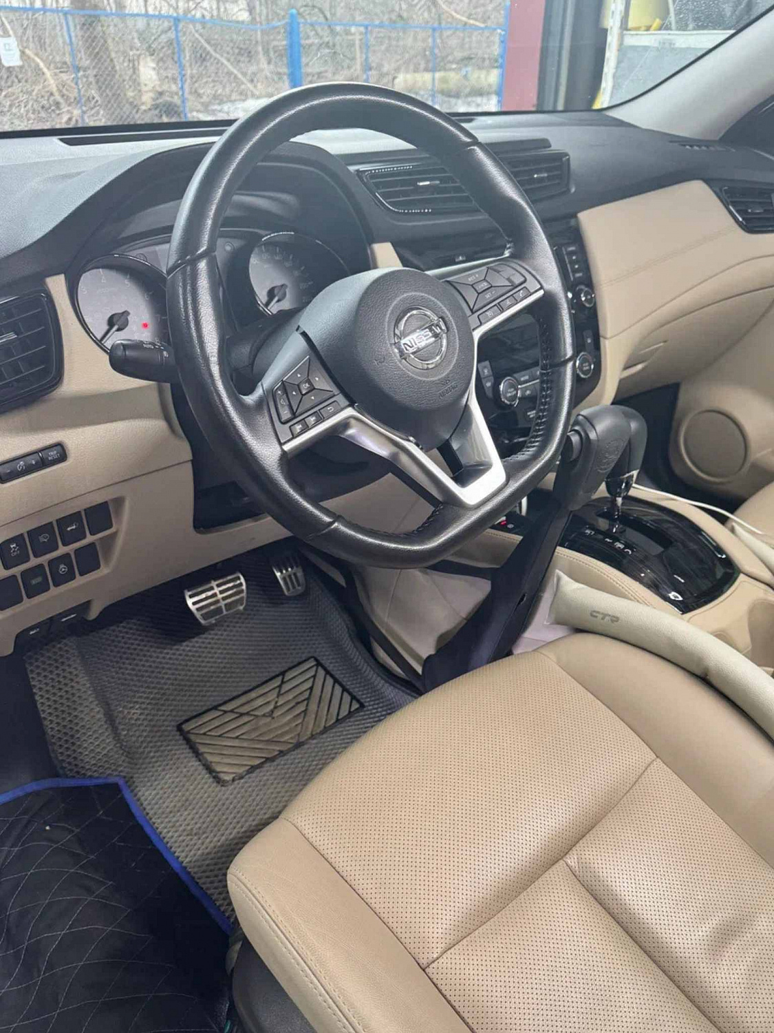 Установка ручного управления для Nissan X-Trail