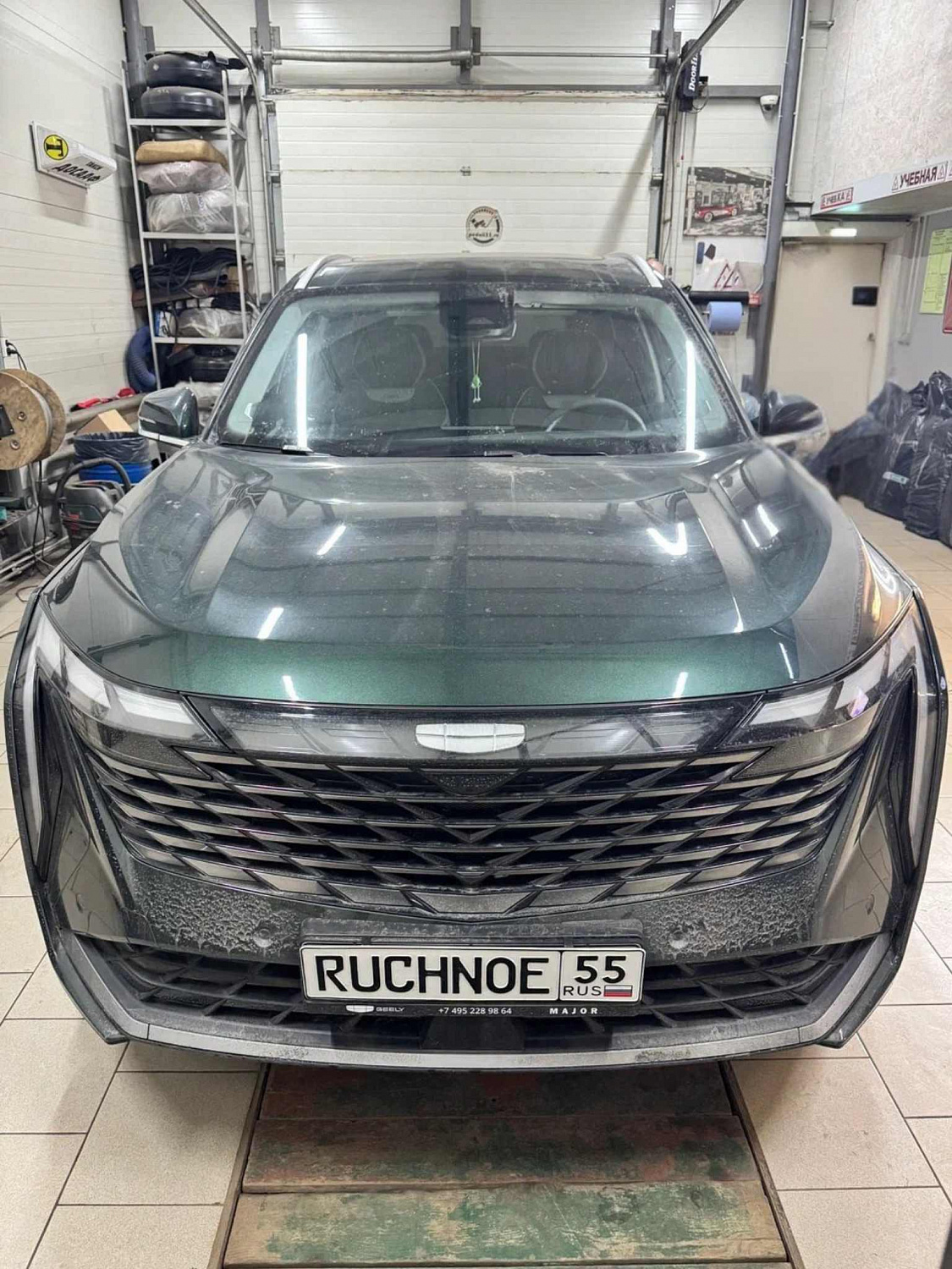Установка дублера педали газа с защитным экраном для Geely Atlas